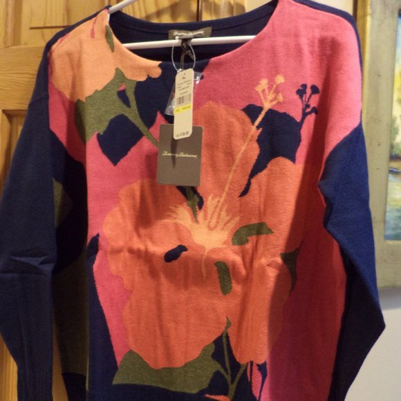 TOMMY BAHAMA Sweater   ~ Floral ~ Colorful ~ NWT $138 ~  Size: Medium (8/10) - Picture 1 of 13